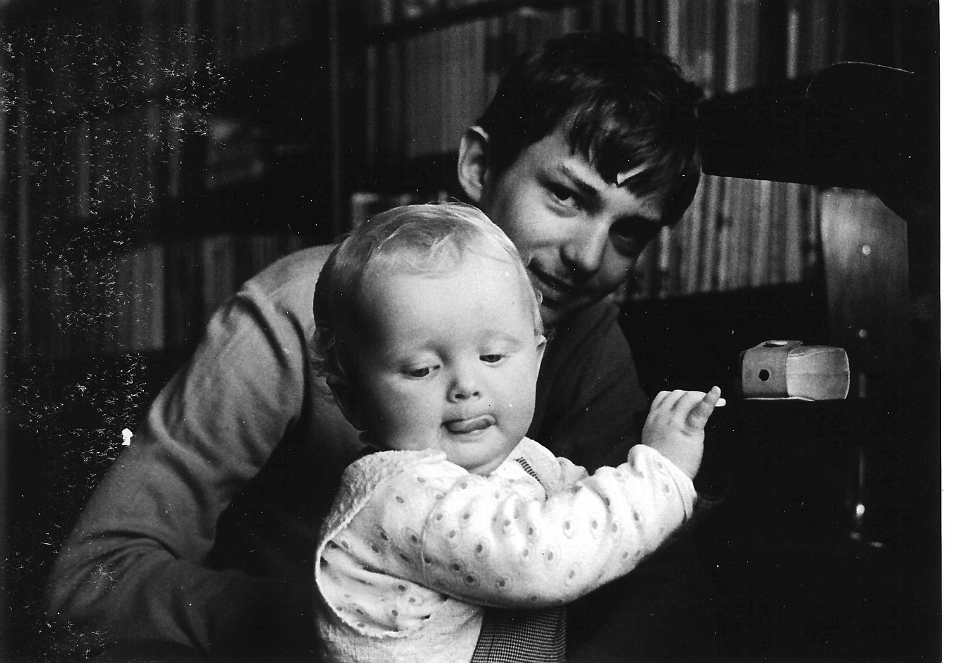 scan0001 -261 Nancy, Tom